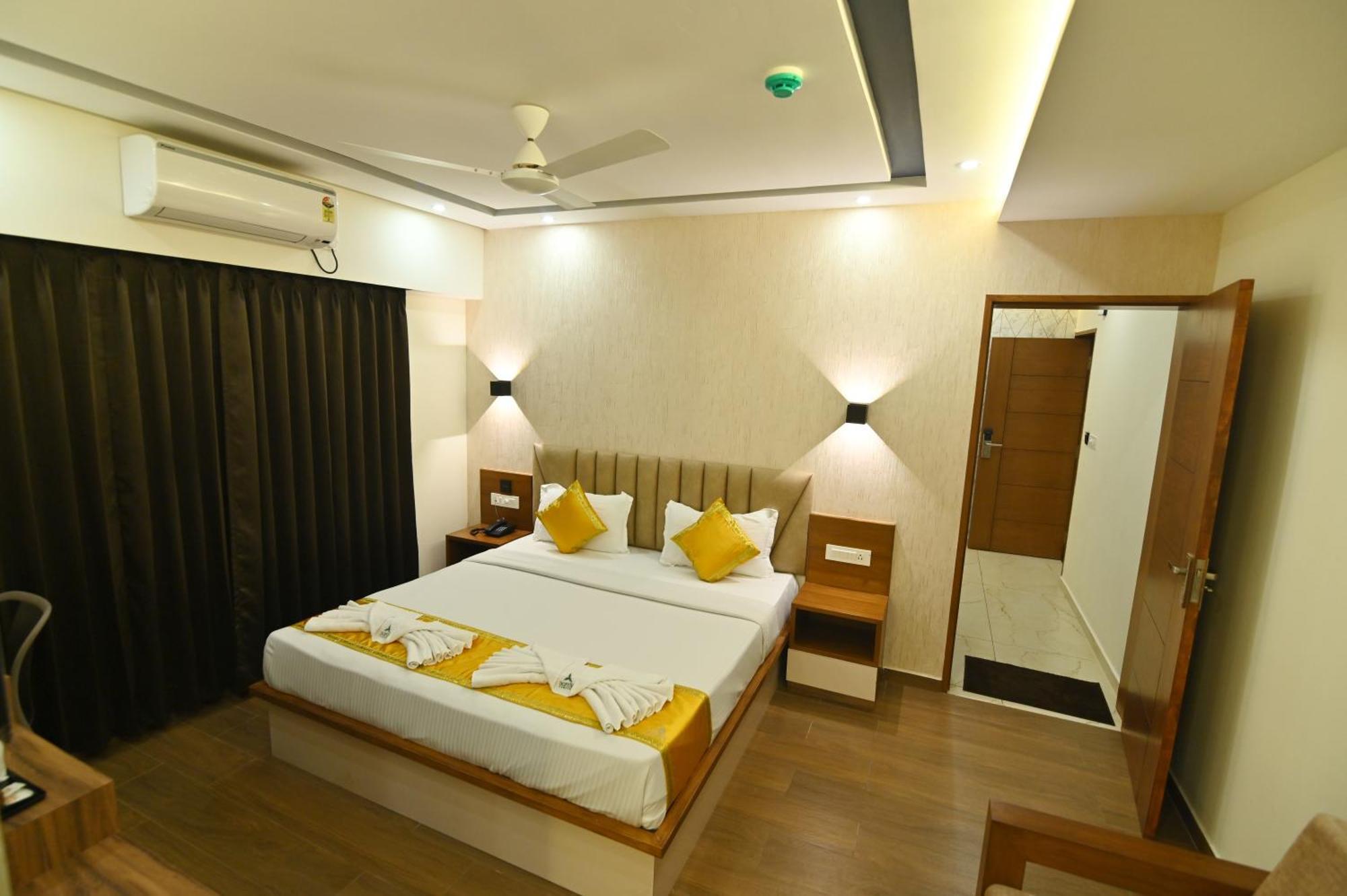 Aurelia Comforts - Deralakatte Mangalore Exterior photo