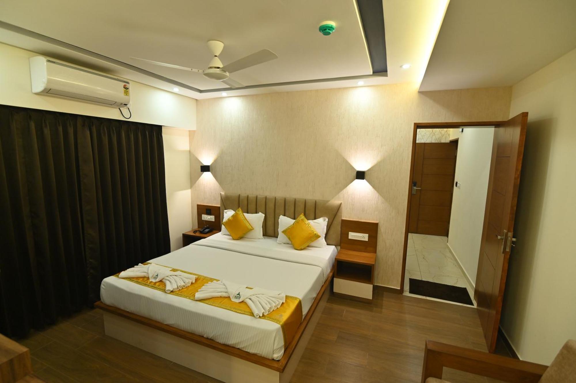 Aurelia Comforts - Deralakatte Mangalore Exterior photo